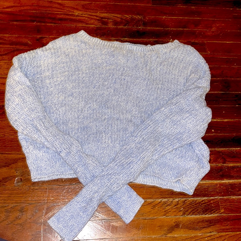Blue knitted cropped sweater